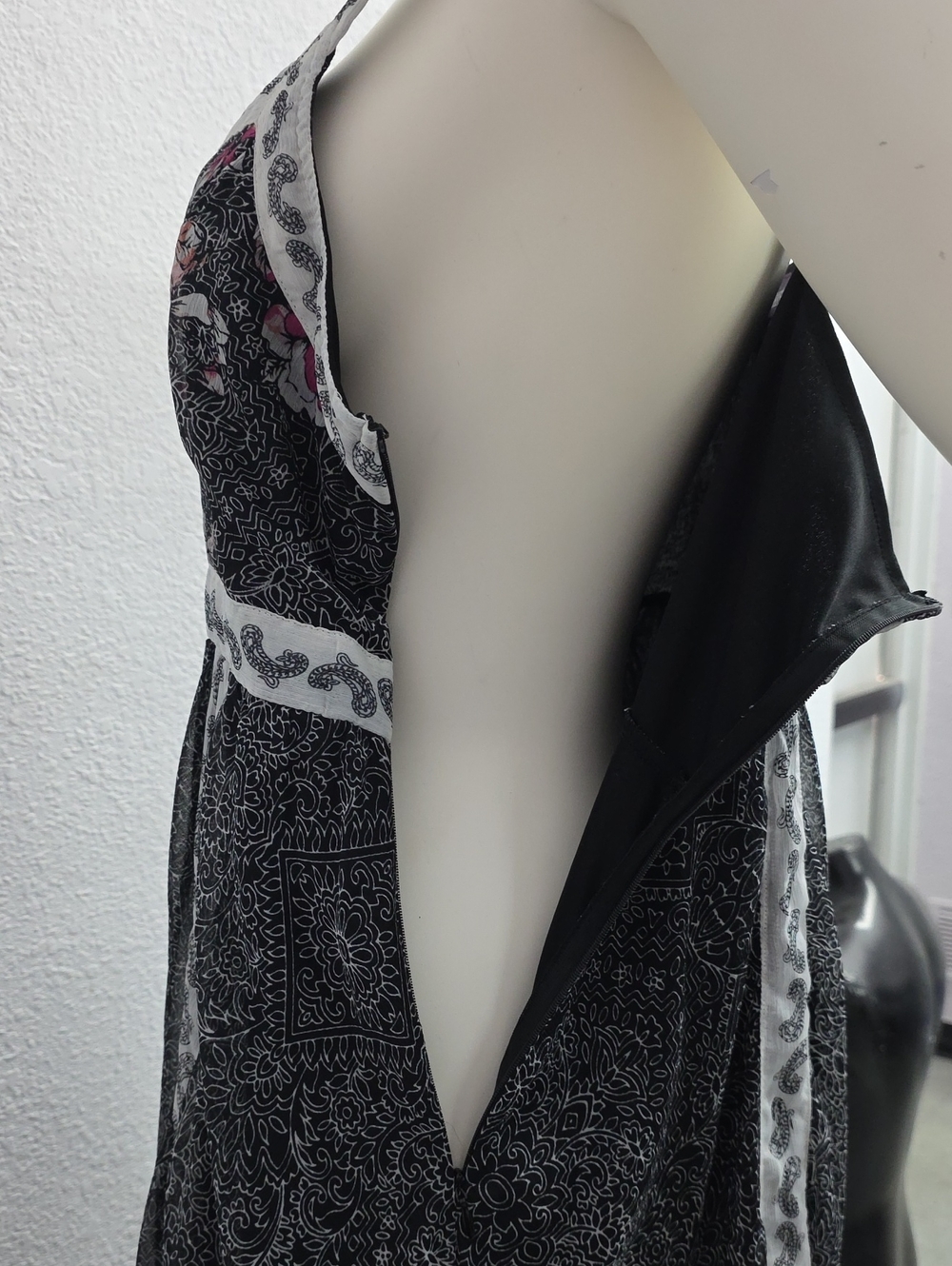 Roaman's Handkerchief Hem Paisley Floral Midi Dress Size 14/16 - Picture 4 of 9